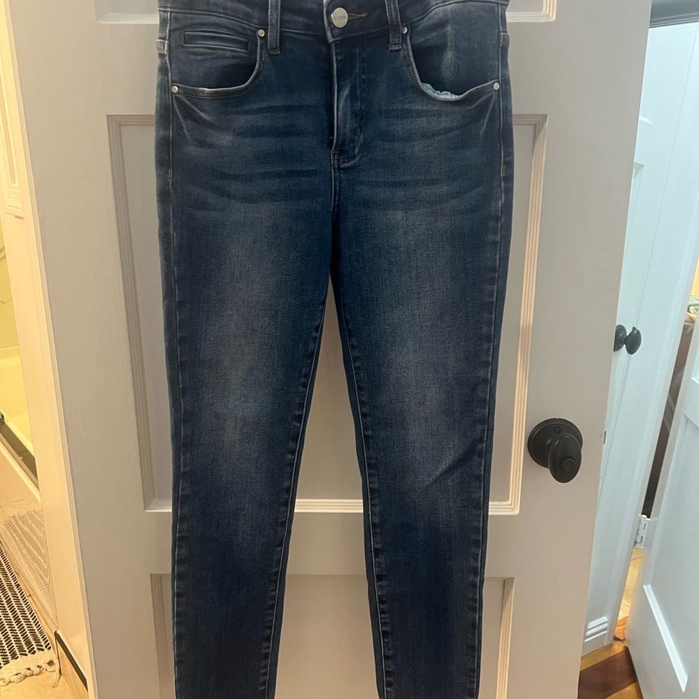 Classic Indigo Women's Skinny Jeans
